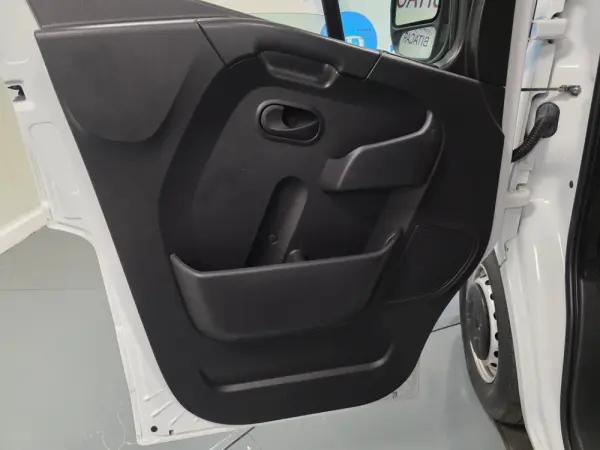 Renault Master L2H2 2.3 DCI 135CV GPS IVA DEDUTIVEL 55
