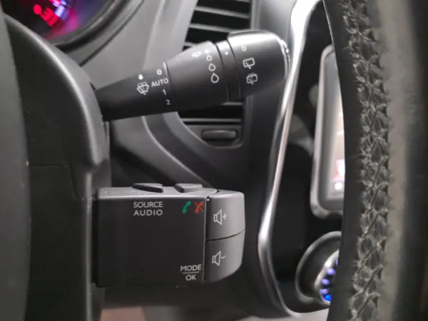 Renault Captur 1.5 DCI EXCLUSIVE 29