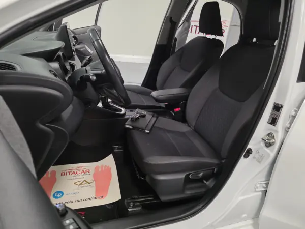 Toyota Yaris 1.5 HDF EXCLUSIVE 91