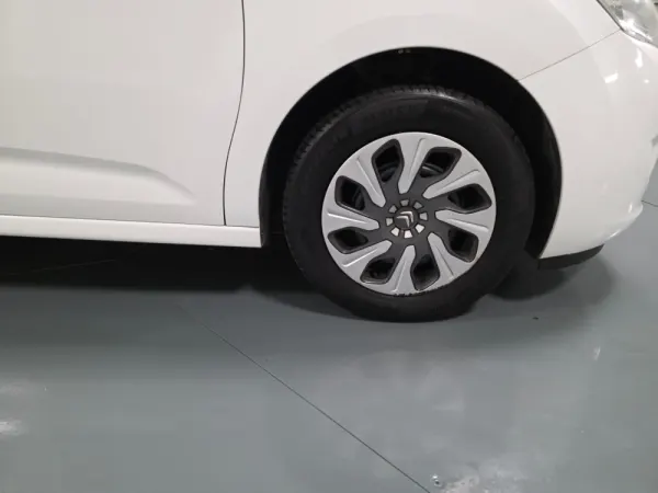 Citroën C3 1.0 VTi Seduction 4