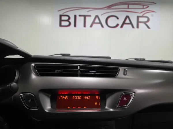 Citroën C3 1.0 VTi Seduction 83