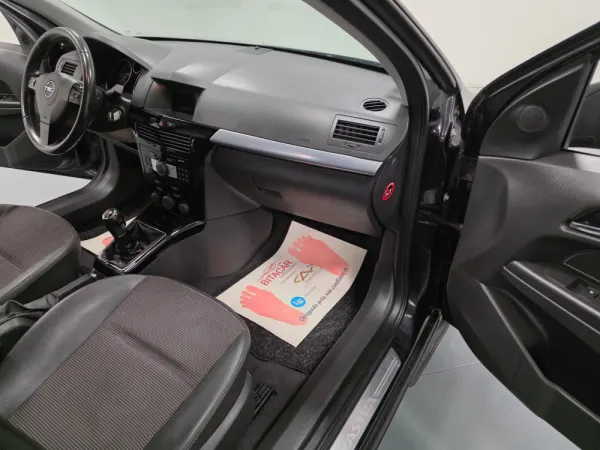 Opel Astra Caravan 1.3 CDTi Cosmo 8