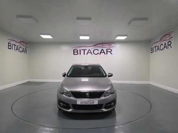 Peugeot 308 SW 1.5 BlueHDi Style 6