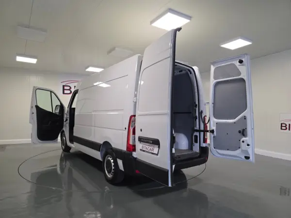 Renault Master L2H2 135CV IVA DEDUTIVEL 60