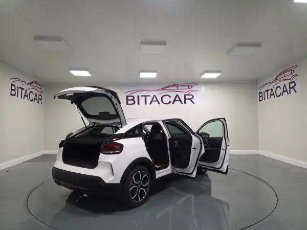 Citroen e-C4 SHINE 68