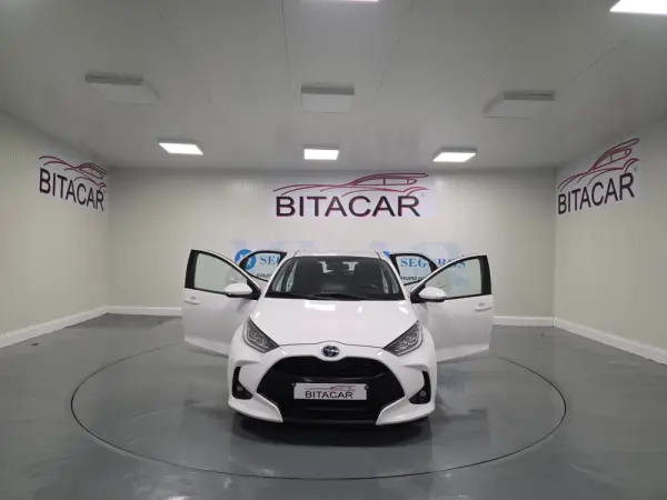 Toyota Yaris 1.5 HDF EXCLUSIVE 41