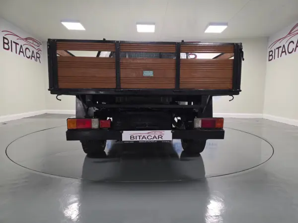 Toyota Hilux 2.4 D-4D 4WD CD CH 23