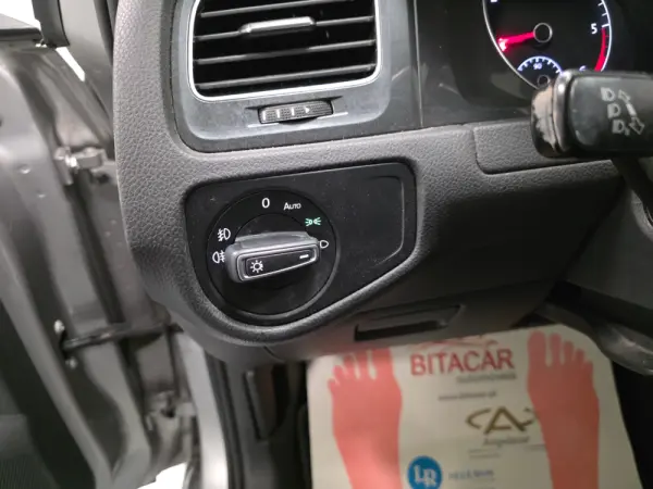 Volkswagen Golf 1.6 TDI CONFORTLINE 85