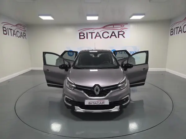 Renault Captur 1.5 DCI EXCLUSIVE 23
