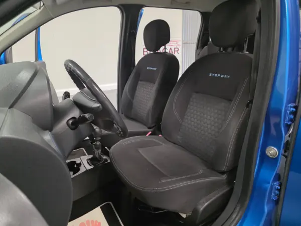 Dacia Lodgy 1.5 dCi Stepway 7L 88