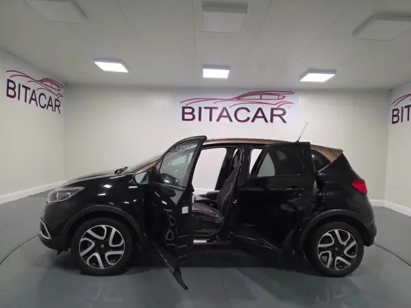 Renault Captur 1.5 dCi Exclusive 22