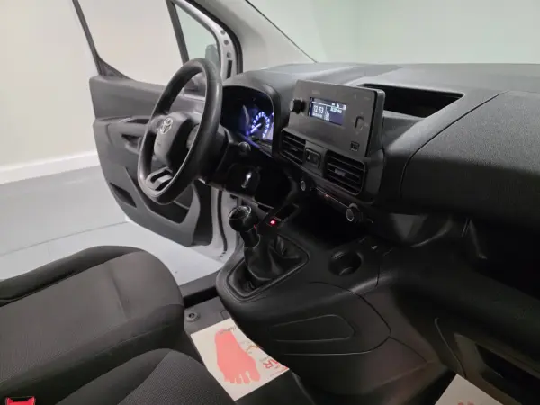 Toyota Proace CITY 1.5D IVA DEDUTIVEL 51