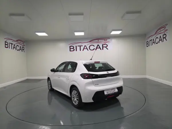 Peugeot 208 1.2 ACTIVE 22