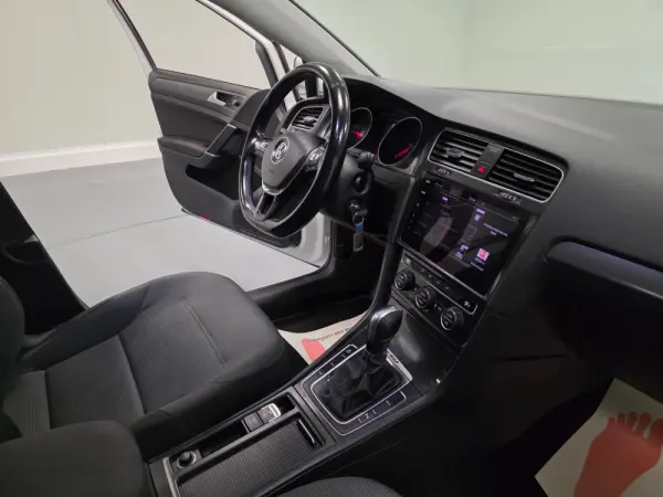 Volkswagen e-Golf AC/DC 48