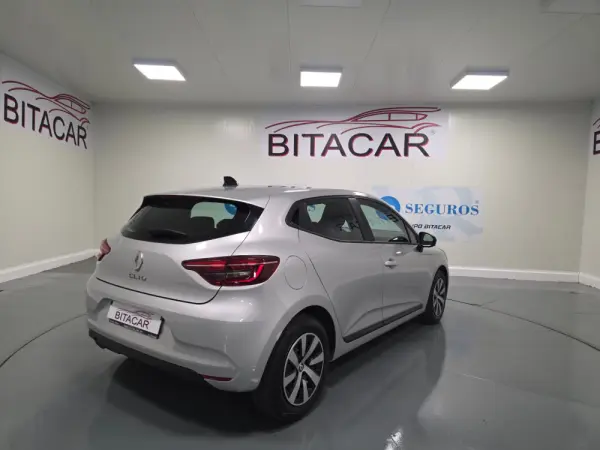 Renault Clio 1.0 TCe Evolution 32