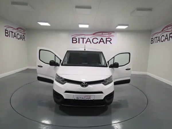 Toyota Proace CITY 1.5D IVA DEDUTIVEL 15