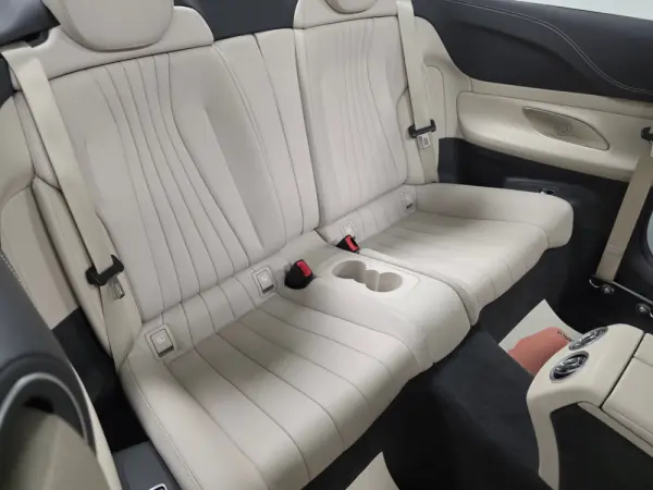Mercedes-Benz E 300 AMG CABRIO 70