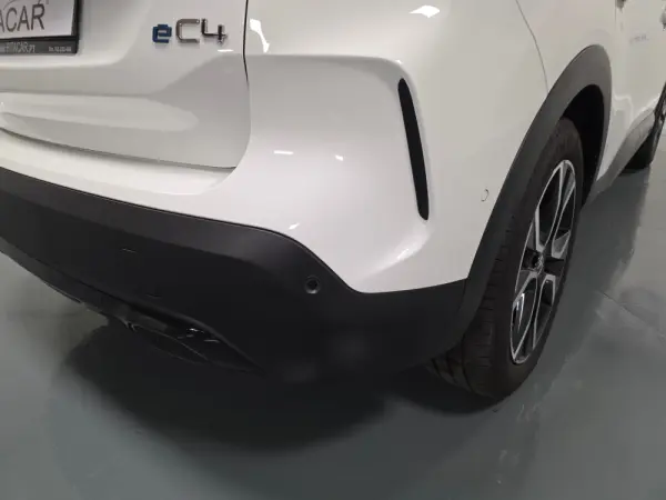 Citroen e-C4 SHINE 32