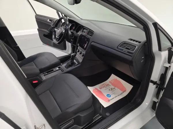 Volkswagen e-Golf AC/DC 45