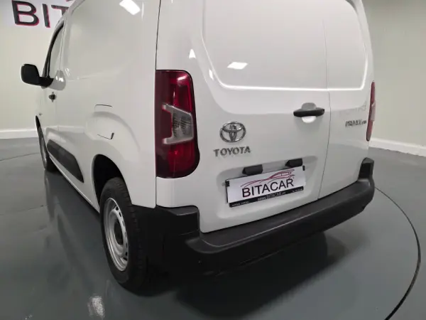 Toyota Proace CITY 1.5D IVA DEDUTIVEL 20