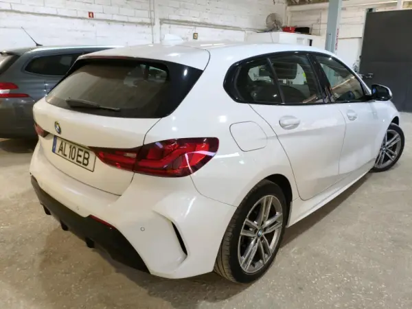 BMW 116 d Pack Desportivo M 4