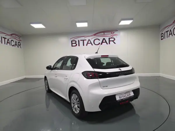 Peugeot 208 1.2 ACTIVE 23
