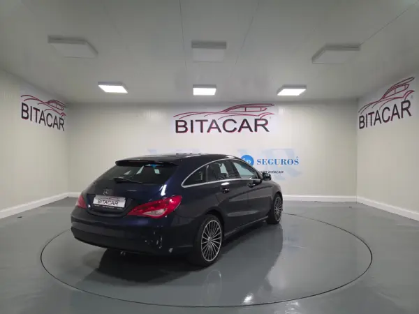 Mercedes-Benz CLA 180 d Shooting Brake Urban 27
