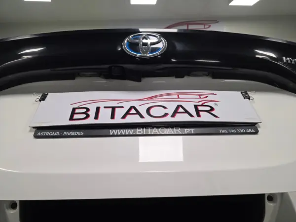 Toyota Yaris 1.5 HDF EXCLUSIVE 59