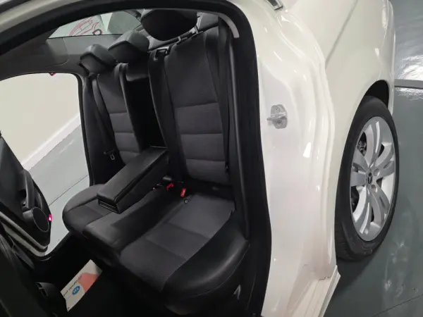Mercedes-Benz 180 CDI BLUEEFFICIENCY AVANTGARDE 3