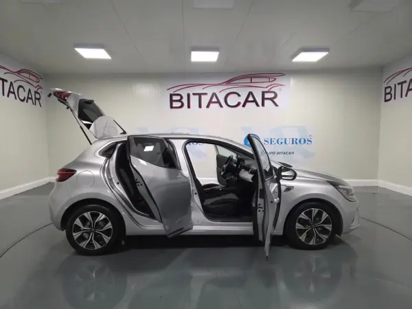 Renault Clio 1.0 TCE LIMITED 66