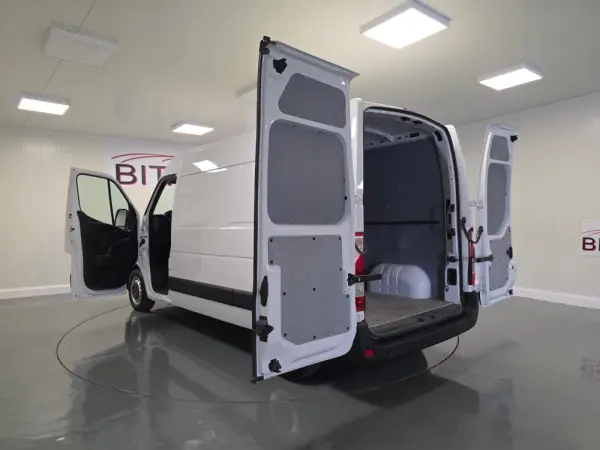 Renault Master L2H2 135CV IVA DEDUTIVEL 64
