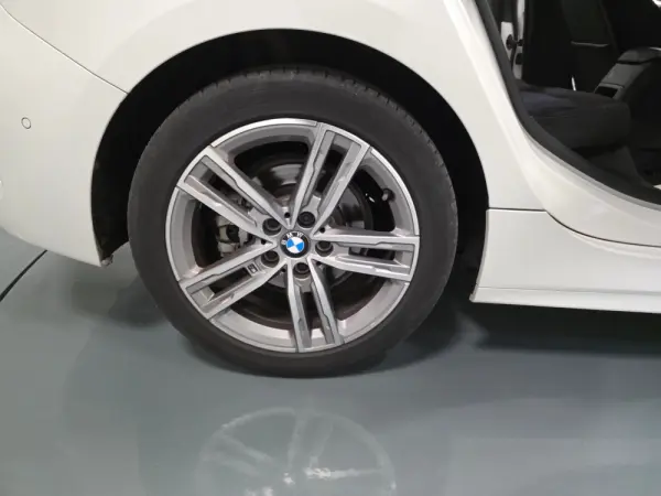 BMW 116 D PACK M AUTO 85