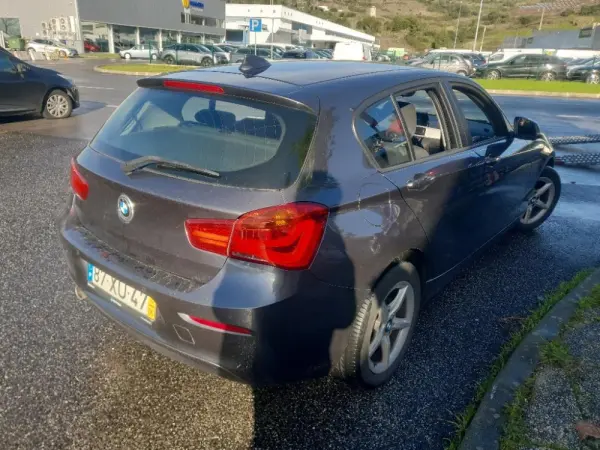 BMW 116 d Advantage 6