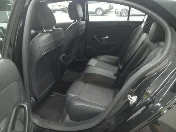 Mercedes-Benz A 250 e Style Plus 7