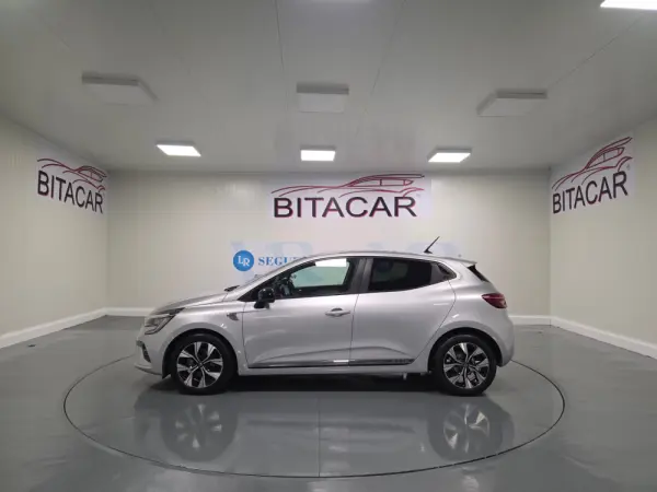 Renault Clio 1.0 TCE LIMITED 16