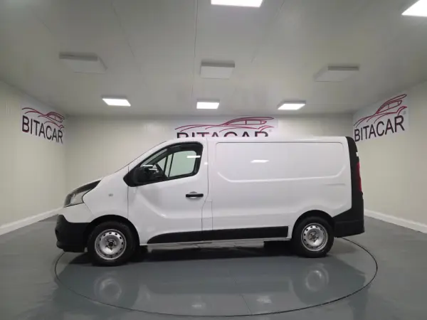 Renault Trafic 2.0 DCI L1H1 120CV IVA DEDUTIVEL 17