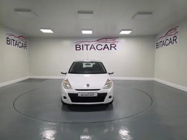 Renault Clio 1.5 DCI CONFORT 7