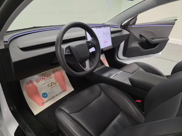 Tesla Model 3 Tração Traseira Premium 101