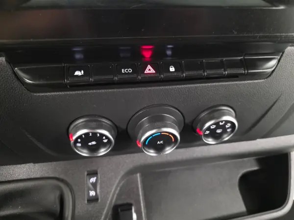 Renault Master L2H2 2.3 DCI 135CV GPS IVA DEDUTIVEL 74
