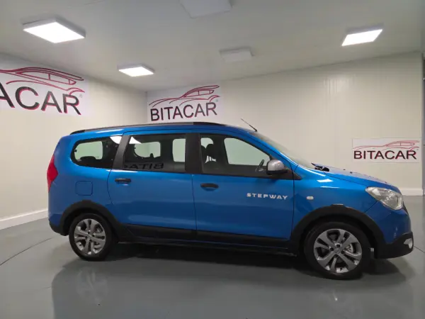 Dacia Lodgy 1.5 dCi Stepway 7L 3