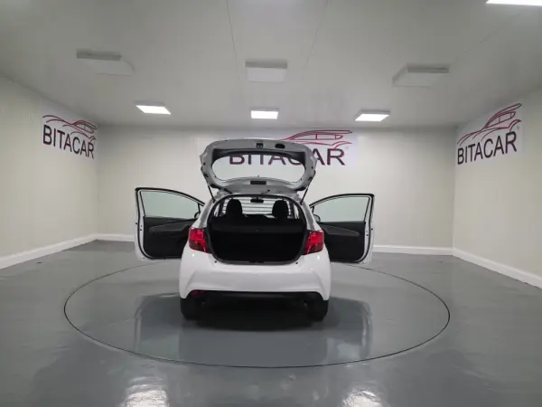 Toyota Yaris BIZZ 1.4 D-4D 90CV IVA DEDUTIVEL 70