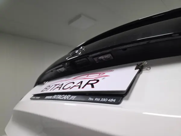 Citroen e-C4 SHINE 64
