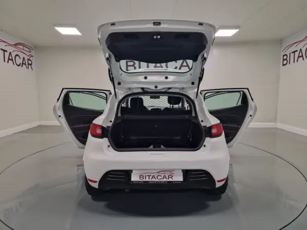Renault Clio SOCIETE 1.5 dCi Zen Iva Dedutivel 3