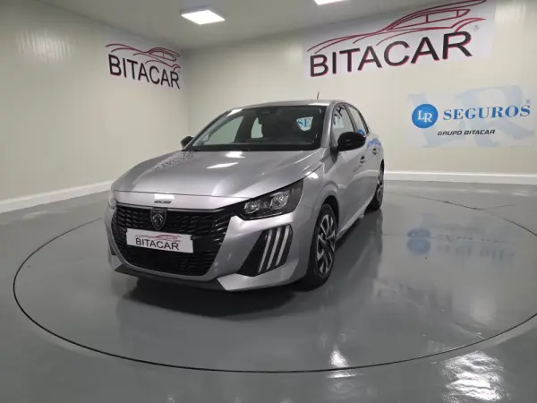 Peugeot 208 1.2 STYLE 12