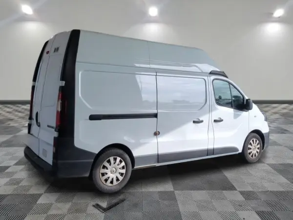 Renault Trafic TRAFIC L2H2 2.0 DCI 145CV 4