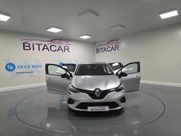 Renault Clio 1.0 TCE LIMITED 31