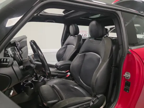 MINI 3 Portas Cooper D 68