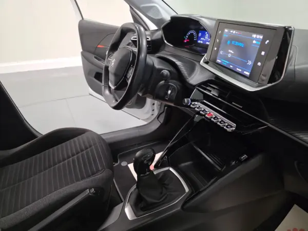 Peugeot 208 1.2 ACTIVE 92