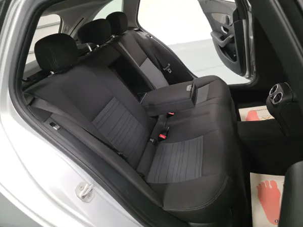 Mercedes-Benz C 200 D BLUETEC STATION 66