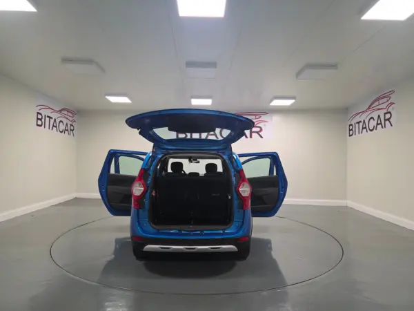 Dacia Lodgy 1.5 dCi Stepway 7L 55